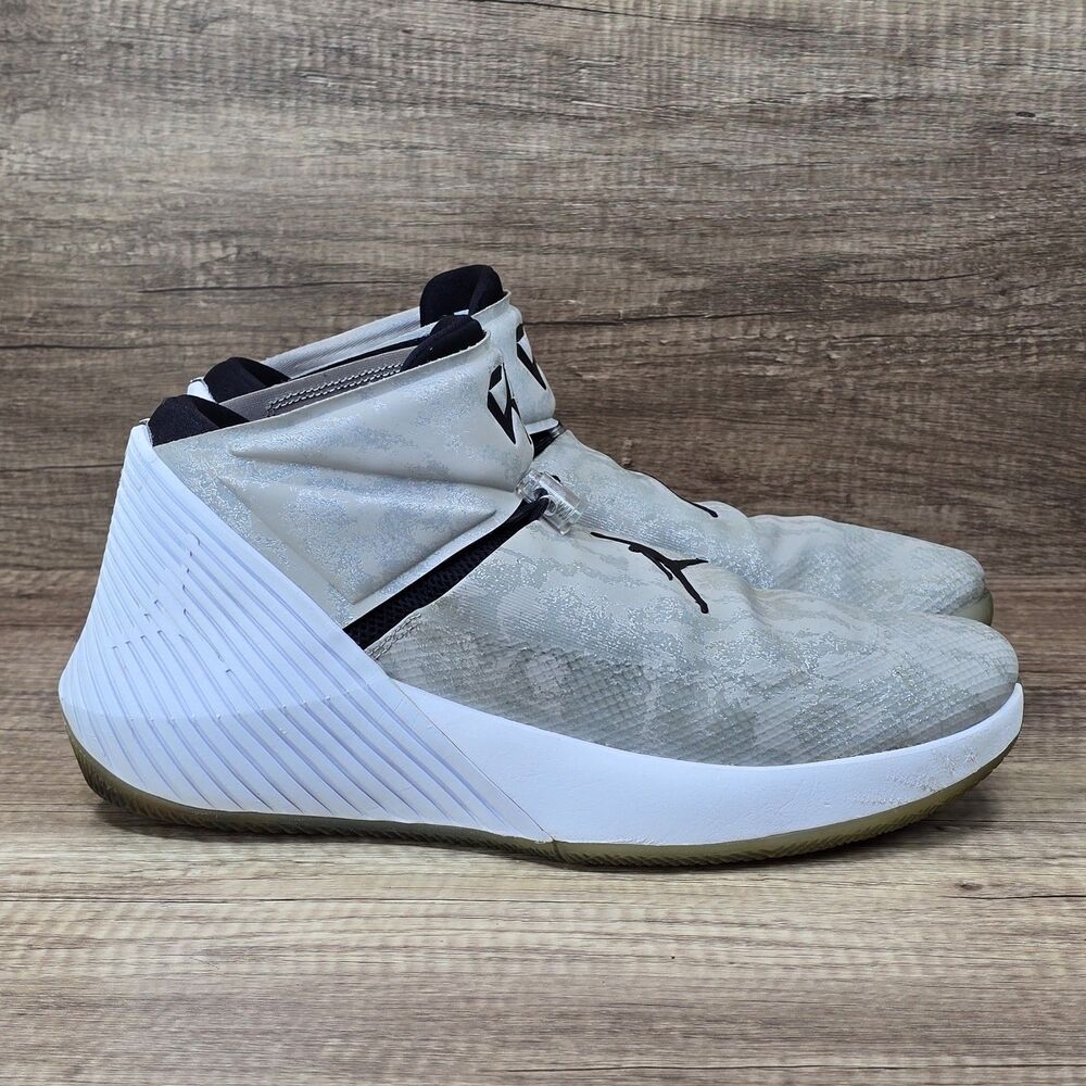 Nike Air Jordan Why Not Zer0.1 Fashion King Men's Sz 13 Gray Shoes (AA2510-034)